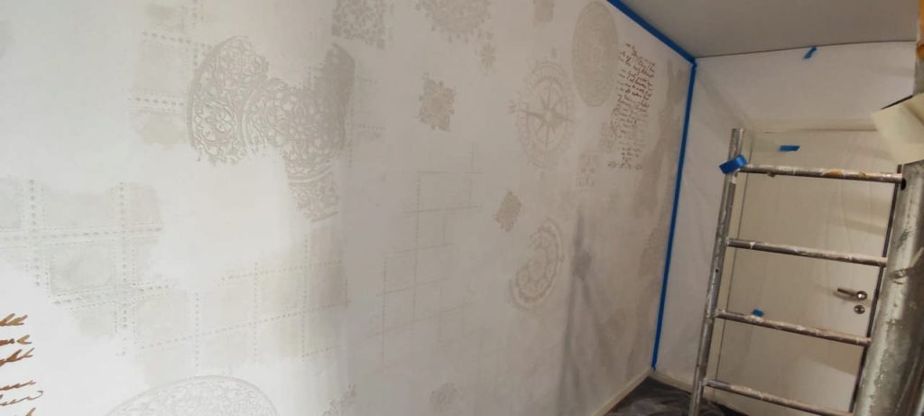 Pittura-Decorativa-in-soggiorno-Prima-8