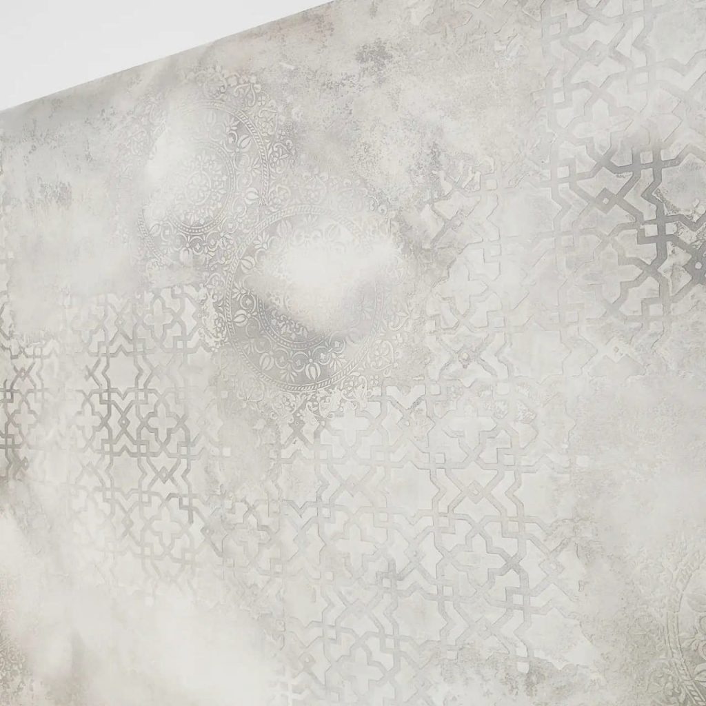 Soggiorno-muro-con-stensil-Dopo-3