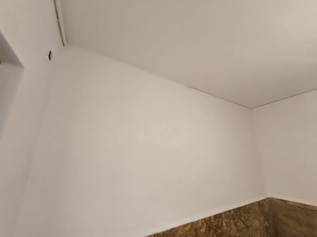 Tinteggiatura-interni-condominio-Dopo-01