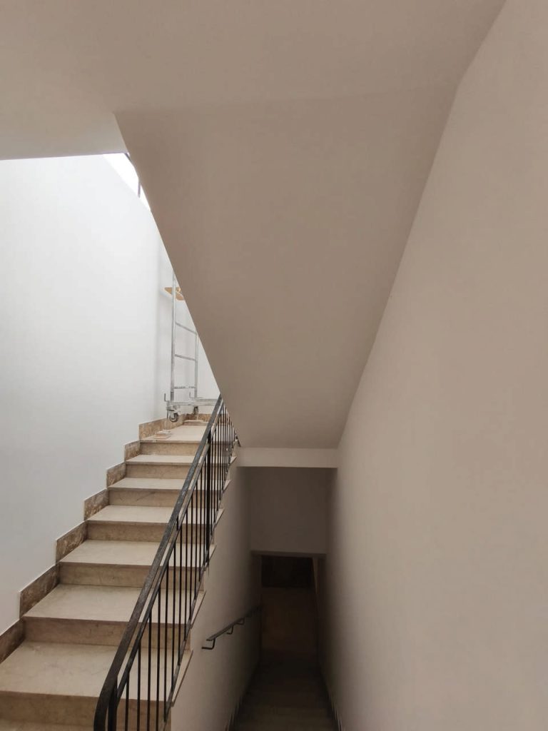 Tinteggiatura-interni-condominio-Dopo-06