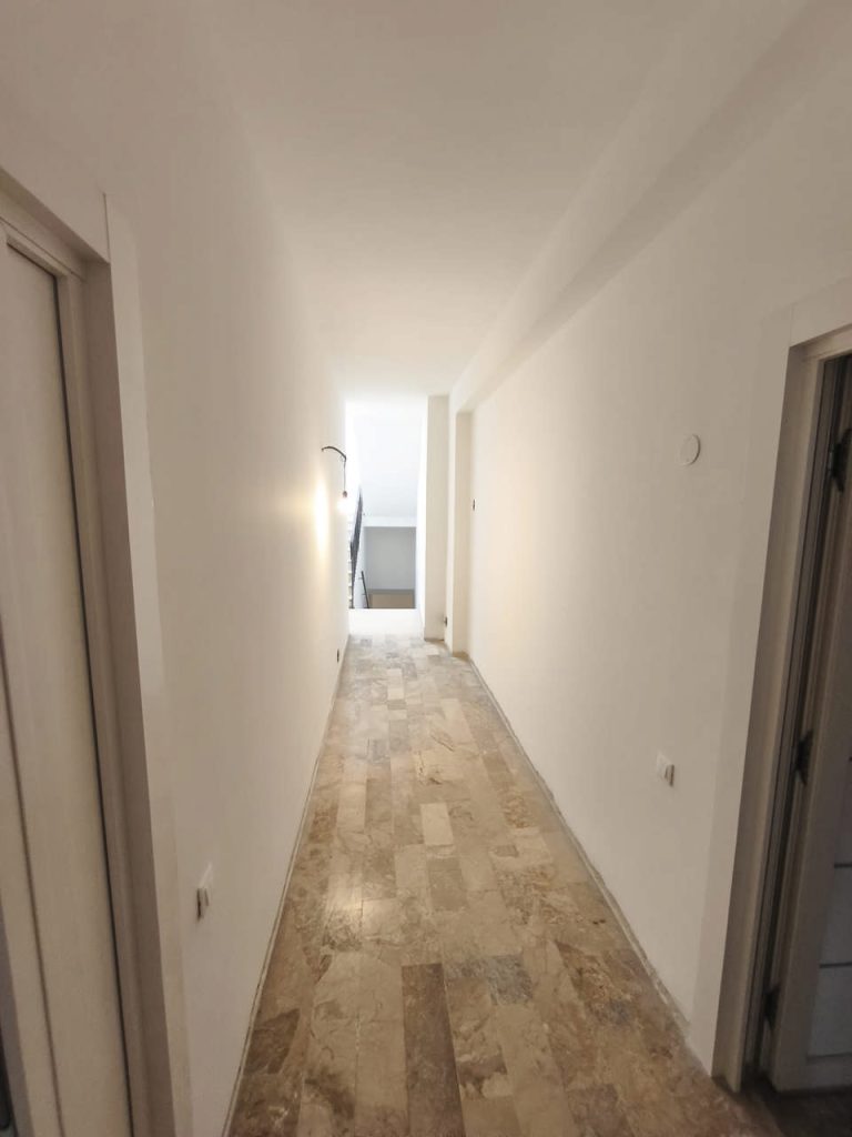 Tinteggiatura-interni-condominio-Dopo-13