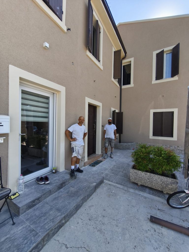 WhatsApp Image 2025-11-05 at 09.44.08 (1)